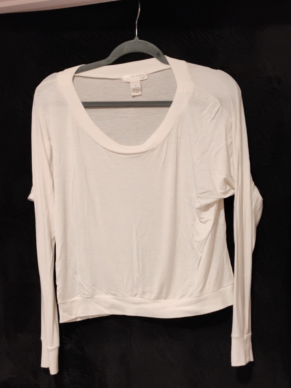 ecru Minimal Scoop Neck Long Sleeve Tee in White